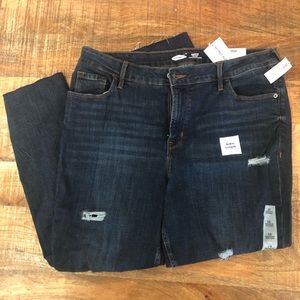 NWT Old Navy Rockstar raw-edge skinny jeans